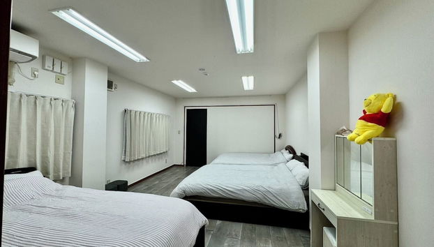 Kobayashi Building - Foto 4, Habitación