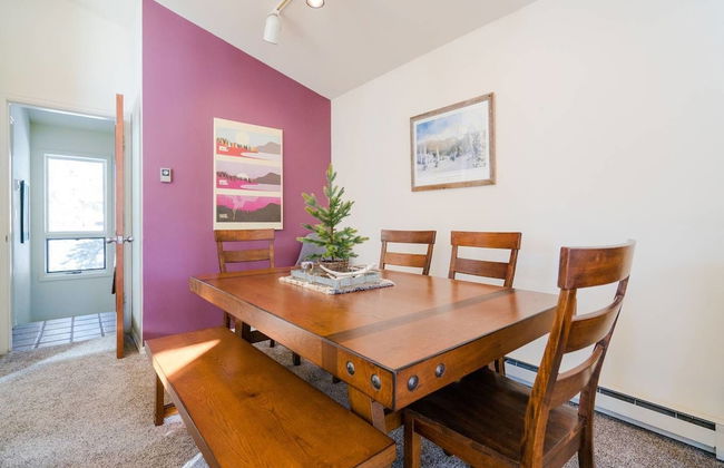 The Atrium Haven Winter Park Cabin Hot Tub - Photo 23