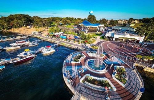 Okoboji BLUEtiful Cottage - Photo 25