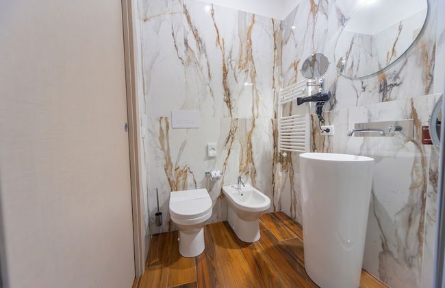 Serena Palace Superior Rooms - Photo 44