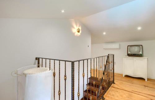 Villa Mulino Old Mill - Photo 21