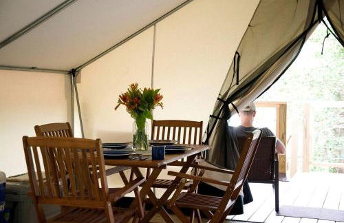 Enchanting Blue Ridge Mountains Lodging with a Wood-Burning Stove in Lenoir, NC - Foto 10