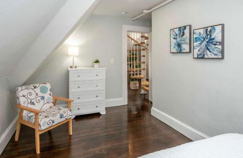 Jennifer's Unique Loft Near Brown 2 Parking Spots - Foto 16