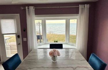 Lakefront Home w/Brilliant Views - Foto 40