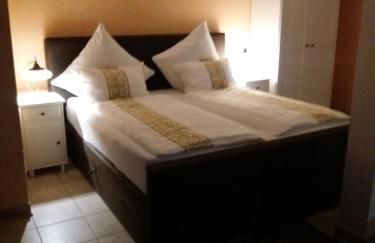 Am Waldrand - Photo 3