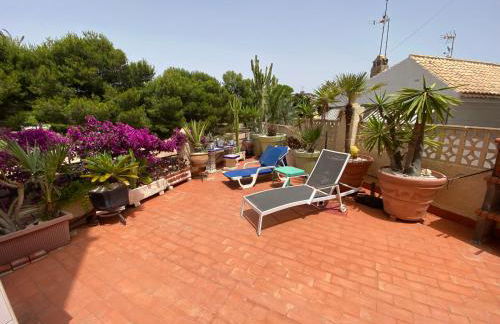 Orihuela Costa 3 bdr condo on La Zenia beach with patio - Foto 2