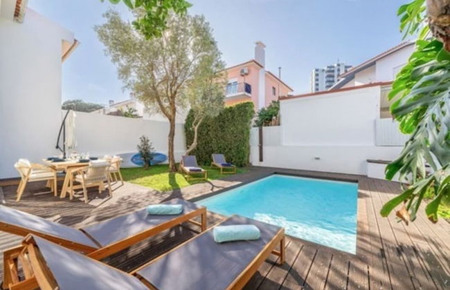 Casa Rosário : Three Bedroom Villa with Private Pool; - Photo 1