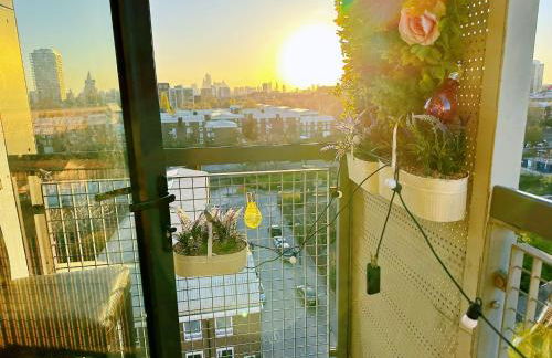 Comfy Stylish Unit Near Canary Wharf l Top Floor Ideal for Business and Leisure Privacy l No Minimum Stay I - Photo 8