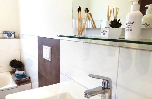 FerienHAUS Marta am Diemelsee im Sauerland mit eigener Sauna, Garten, Terrasse, Balkon und Blick auf den See - Foto 36