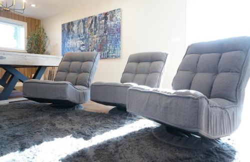 Riverside Home Near Beaches, Pier, downtown - Photo 43