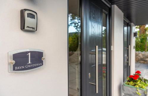 Llanberis Lodges - Photo 10