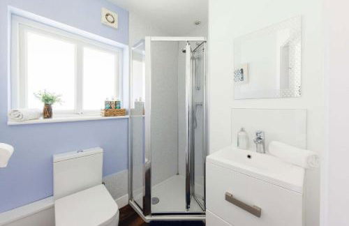 Lux Countryside Haven Mins to Beach Garden - Foto 14