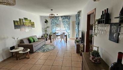 Green House - Photo 2