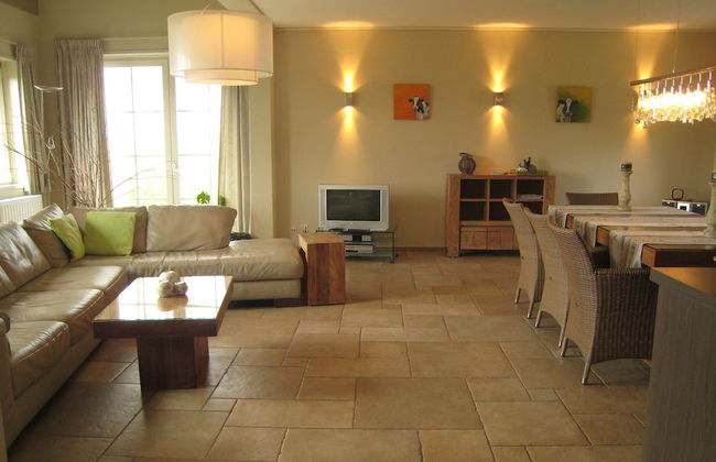 Holiday Home in Zuidzande With Sauna - Foto 14