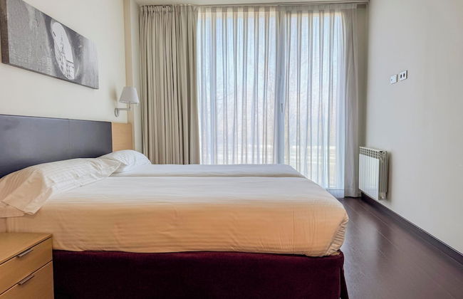 Jardines de Uleta Suites - Photo 19