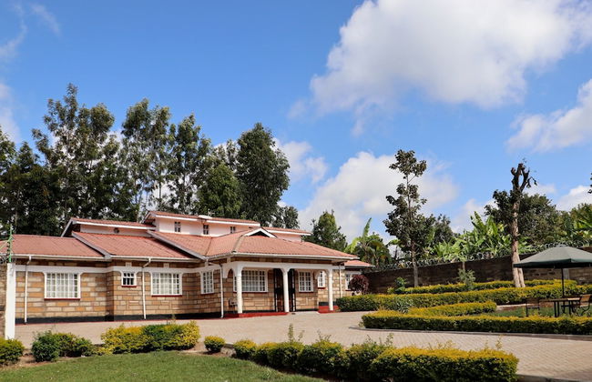 The Meru Manor is a Great Home set in Meru Town - Foto 8