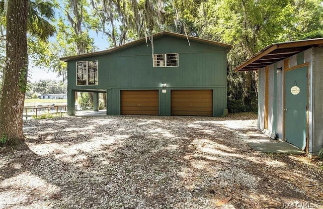 Rustic Lakehouse kayaks fishing bonfires - Foto 23