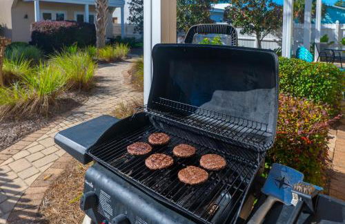 Beach Getaway for 15 A Few Steps from the Sand - Foto 18