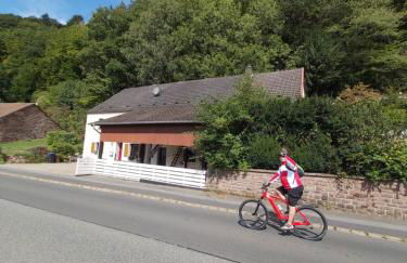 die rote Ente - Foto 18