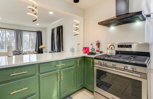 3 Mi to Hard Rock Casino Charming Home in Gary! - Foto 2