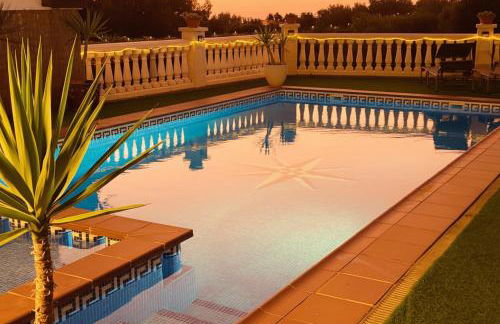 Sea View Villa - Pool BBQ & Beach - Barcelona - Photo 15