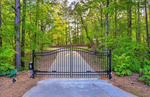 Fire Pit and Dock Waterfront Lake Sinclair Getaway! - Foto 34