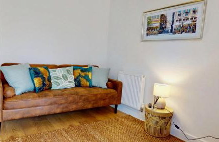 Weldon Road - Townhouse Overlooking the Park with Parking - Foto 29