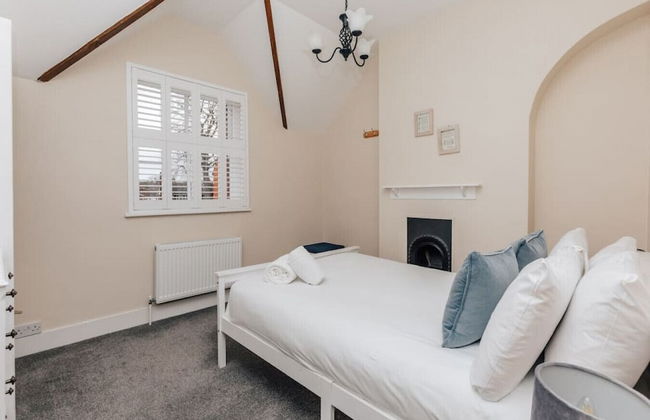 Honeysuckle Terrace - From 125 Per Night - Photo 1