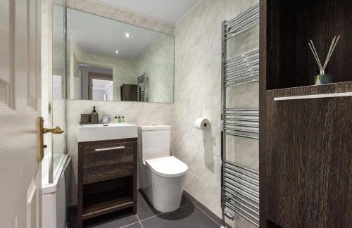 Cosy Roseburn Apartment, Edinburgh - 2 Bedrooms, FREE PARKING - Foto 7