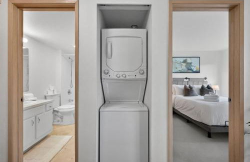 Free Parking - City Views - Near Attractions - Foto 21