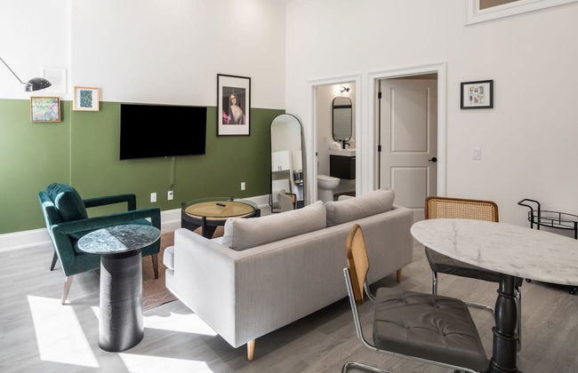 Sosuite 1BR Apt w W/d, Desk Alcove - Photo 28