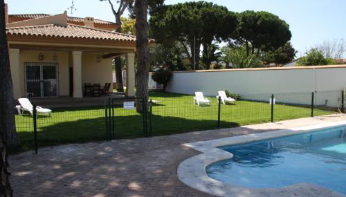 Moderno y amplio chalet, con piscina privada - Foto 4, Garden view