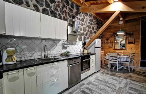 Gîte confortable près de la Cascade de la Beaume avec terrasses et parking privatif - FR-1-582-30 - Foto 7