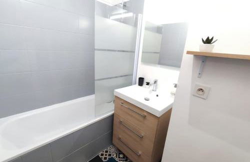 Le Ouistiti - 50 m de la Gare - Parking Privé - Photo 11