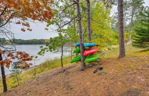Quiet Retreat on Lake with Kayaks, Boats and Bikes! - Foto 42