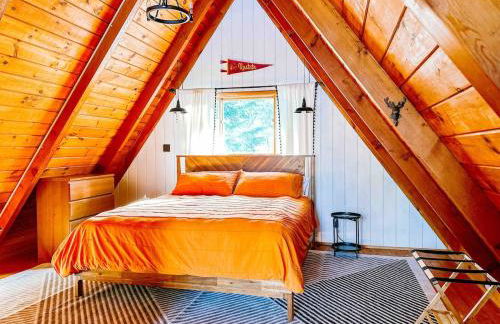 Nine Sides Lodge- Cozy A-Frame makes base camp for ADK Adventures - Foto 9