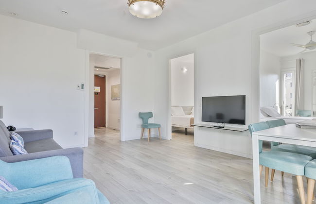 Stay Together Barcelona Apartments - Photo 57