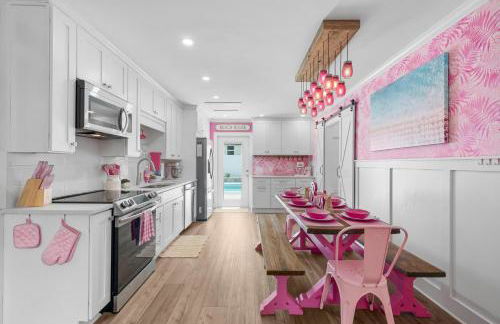 Pink Prerogative Beach Bungalow with Private Pool - Photo 13