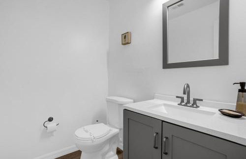 Amazing Blue Private Pool 4BR House Near Disney - Foto 15