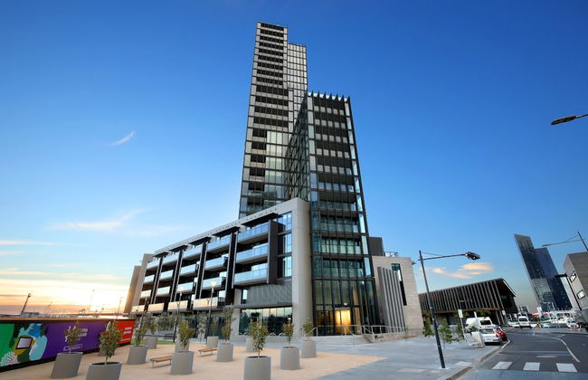 Orange Stay at Collins Wharf - Photo 1