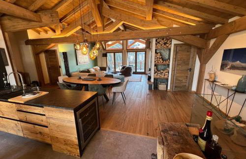 Les Hirondelles de Bellevue - spacieux logement avec cheminée - Foto 2