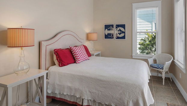 Close to Beach Access & Rosemary~ Seacrest Lagoon Pool Access - Foto 3, Habitación