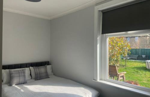 3BR Sleeps 6 Free Parking Near Glasgow City - Foto 26