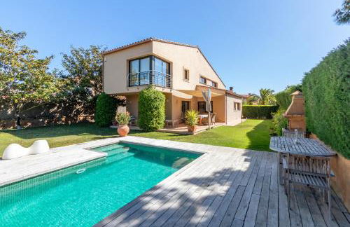 Preciosa villa en la Costa Brava - Foto 1