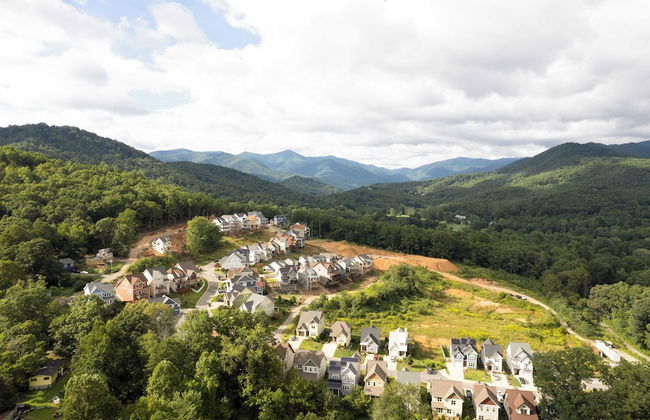 Sweetgum by Avantstay Black Mountain Retreat w/ Covered Deck - Foto 41