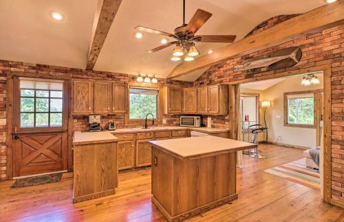 Norfolk Lake Getaway The Kingfisher with Deck - Foto 8