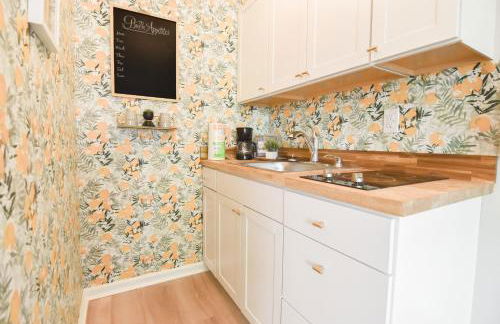 Charlotte tiny Home getaway 5 min to lake Wylie - Foto 6