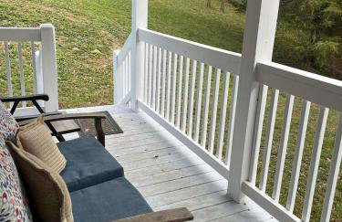 3BR Pet Friendly Cottage Mathias WV - Foto 20