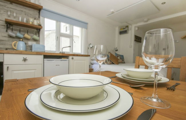 Brunswick Garden Studio Patio by Brighton Holiday Lets - Foto 5