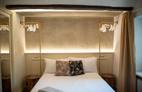 3 Bedrooms Old Town Secret Gem with Private Garden - Foto 12